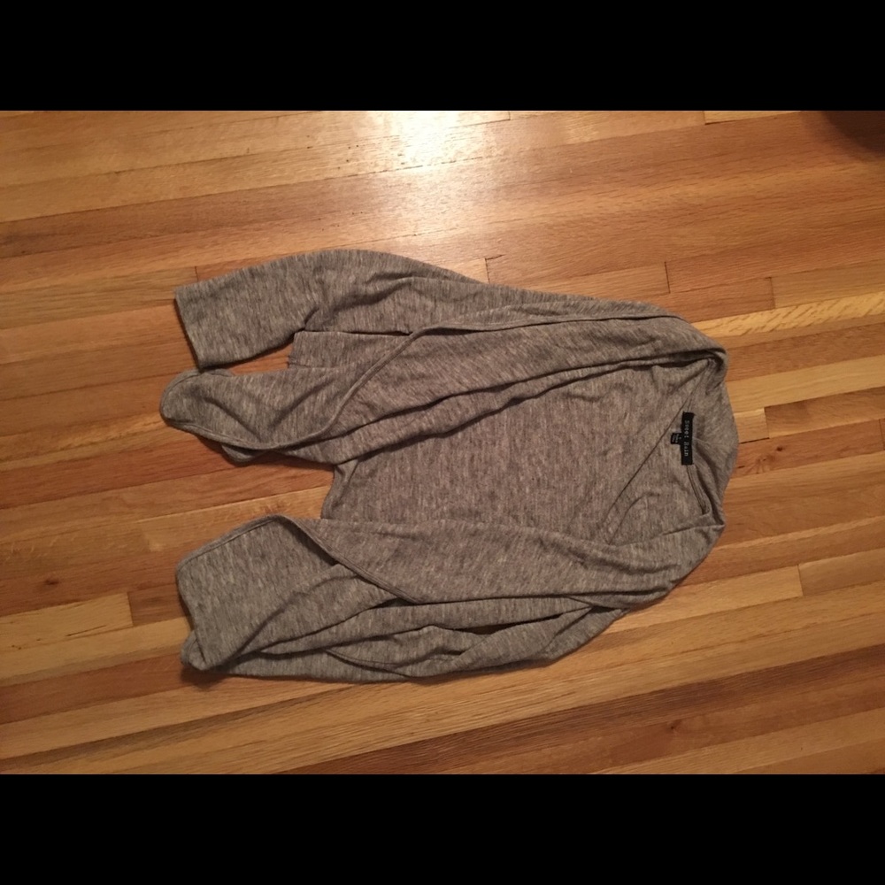 Great condition cardigan!